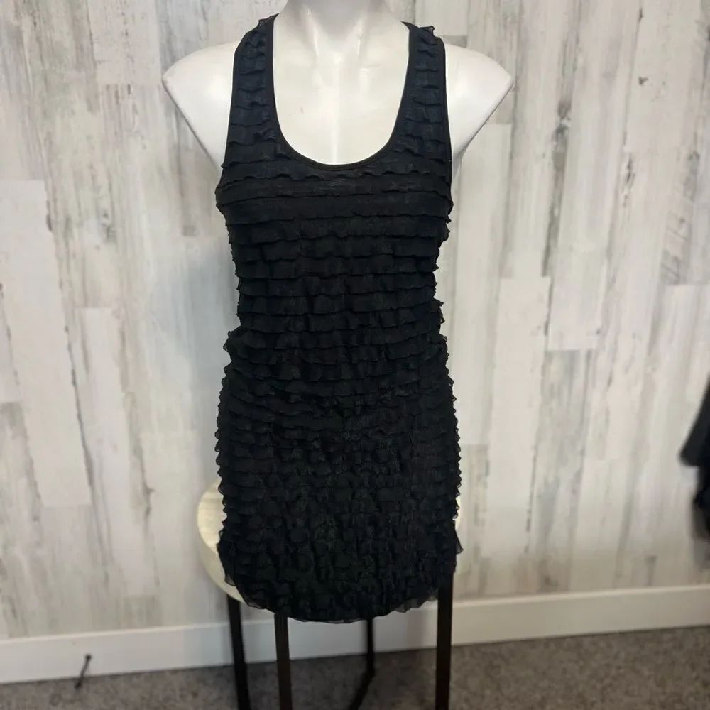 Black dress 